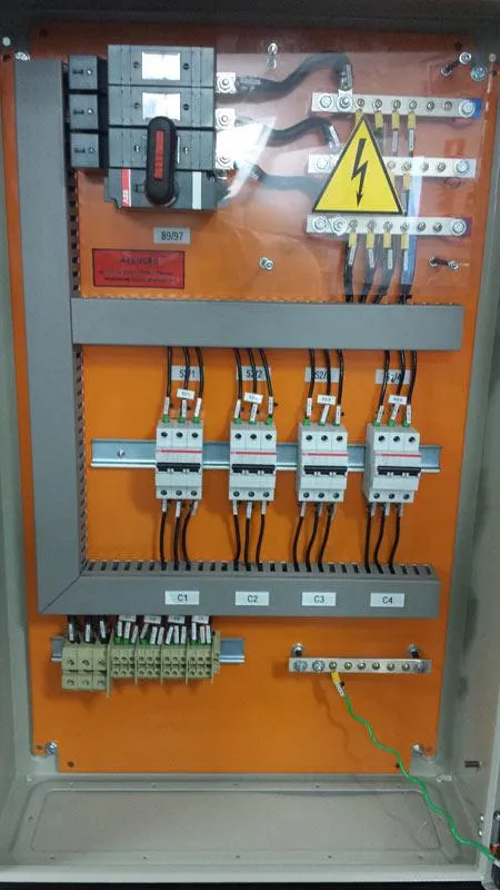 Quadros de Distribuição de Energia para Instalações Industriais
