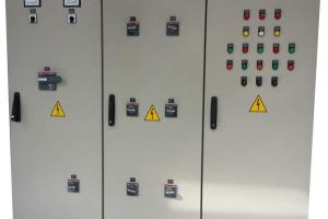 Painéis Elétricos de Distribuição Painéis Elétricos de Distribuição